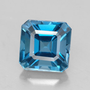 1.93カラットの天然ロンドンブルートパーズ（6.8×6.8 mm・エメラルドカット）