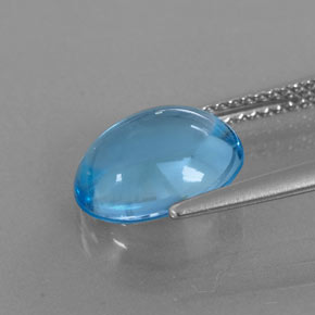 4.09カラットの天然スイスブルートパーズ（10.6×8.8 mm・オーバルカット）