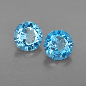 カラットの天然スイスブルートパーズ（7.00 mm・ラウンドカット）