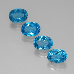 カラットの天然スイスブルートパーズ（8.1×6 mm・オーバルカット）