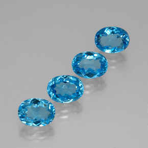 カラットの天然スイスブルートパーズ（8×6.1 mm・オーバルカット）