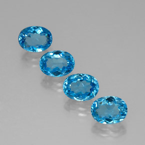 カラットの天然スイスブルートパーズ（8×6.1 mm・オーバルカット）