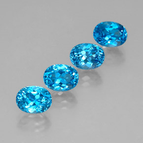 カラットの天然スイスブルートパーズ（8×6.1 mm・オーバルカット）