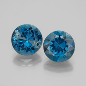 カラットの天然ロンドンブルートパーズ（8.18 mm・ラウンドカット）