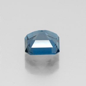 1.27カラットの天然ロンドンブルートパーズ（6.1×6.1 mm・エメラルドカット）