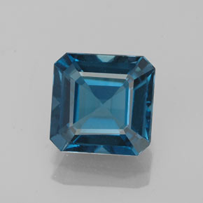 2.63カラットの天然ロンドンブルートパーズ（8.1×8 mm・エメラルドカット）
