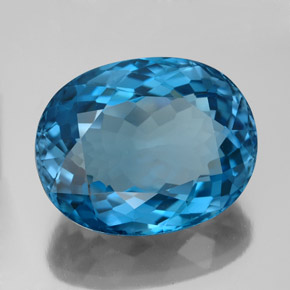 15.18カラットの天然ロンドンブルートパーズ（16.7×13.2 mm・オーバルカット）