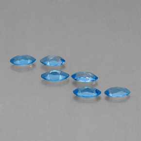2.55カラットの天然スイスブルートパーズ（6.8×3.5 mm・マーキス）