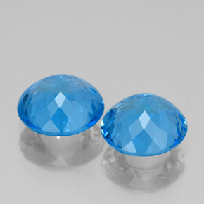 カラットの天然スイスブルートパーズ（8.00 mm・ラウンドカット）