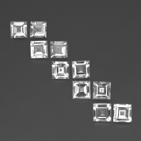 カラットの天然ホワイトトパーズ（5×5 mm・四角）