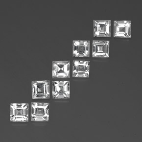 7.92カラットの天然ホワイトトパーズ（5.1×5 mm・四角）