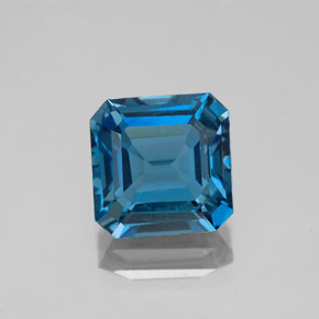 2.97カラットの天然ロンドンブルートパーズ（8.2×8.1 mm・エメラルドカット）