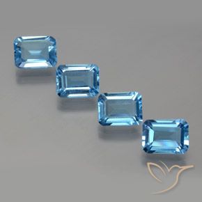 7.75ctw 天然 スイスブルー トパーズ, エメラルドカット, VVS-VS