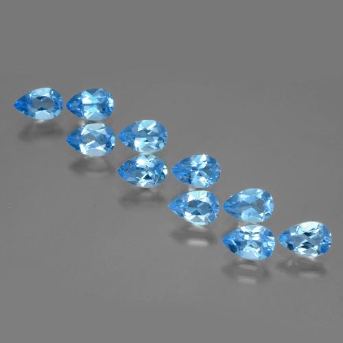 4.97カラットの天然スイスブルートパーズ（6.1×4.1 mm・洋梨の形）