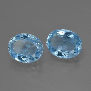 7.00カラットの天然スカイブルートパーズ（10.1×8.2 mm・オーバルカット）