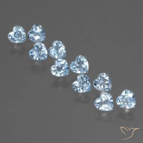 2.83カラットの天然スカイブルートパーズ（4×4 mm・ハート型）