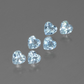 1.71カラットの天然スカイブルートパーズ（4×4 mm・ハート型）