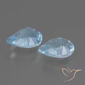 Shop natural 1.84ct スカイブルー トパーズ gems, 洋梨の形, from ブラジル at GemSelect. In stock, global shipping!