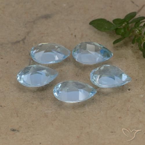 Shop natural 2.69ct スイスブルー トパーズ gems, 洋梨の形, from ブラジル at GemSelect. In stock, global shipping!
