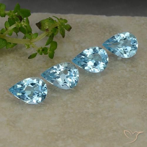 Shop natural 3.09ct スカイブルー トパーズ gems, 洋梨の形, from ブラジル at GemSelect. In stock, global shipping!