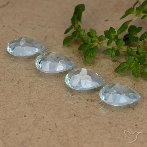 Shop natural 3.47ct スカイブルー トパーズ gems, 洋梨の形, from ブラジル at GemSelect. In stock, global shipping!