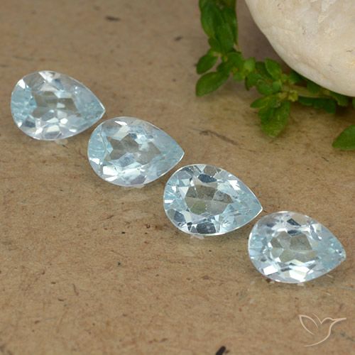 Shop natural 3.45ct スカイブルー トパーズ gems, 洋梨の形, from ブラジル at GemSelect. In stock, global shipping!