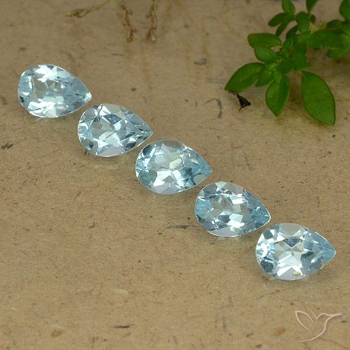 Shop natural 4.25ct スカイブルー トパーズ gems, 洋梨の形, from ブラジル at GemSelect. In stock, global shipping!