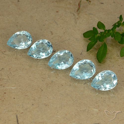 Shop natural 4.43ct スカイブルー トパーズ gems, 洋梨の形, from ブラジル at GemSelect. In stock, global shipping!