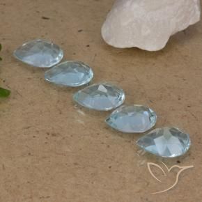 Shop natural 3.87ct スカイブルー トパーズ gems, 洋梨の形, from ブラジル at GemSelect. In stock, global shipping!