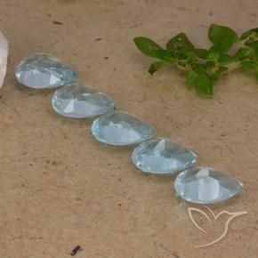 Shop natural 4.22ct スカイブルー トパーズ gems, 洋梨の形, from ブラジル at GemSelect. In stock, global shipping!