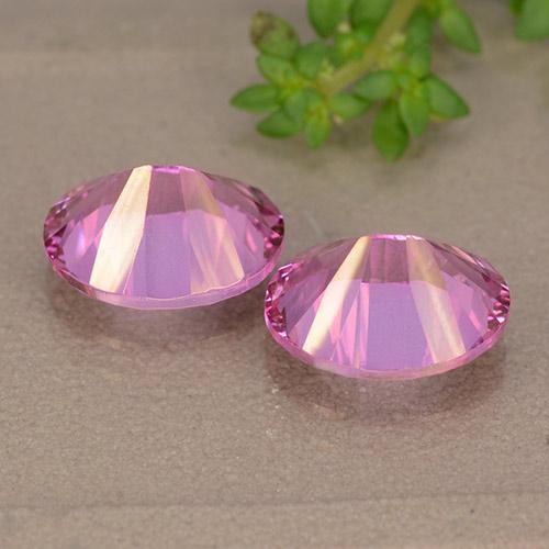 Shop natural 6.02ct ミディアムダークピンク トパーズ gems, 楕円形, from ブラジル at GemSelect. In stock, global shipping!
