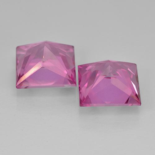 Shop natural 12.53ct ホットピンク トパーズ gems, 四角形, from ブラジル at GemSelect. In stock, global shipping!