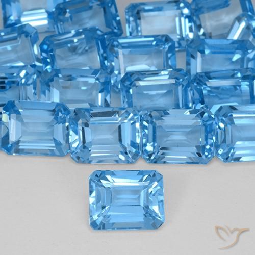 3.01ct 天然 スイスブルー トパーズ, エメラルドカット, VVS-VS