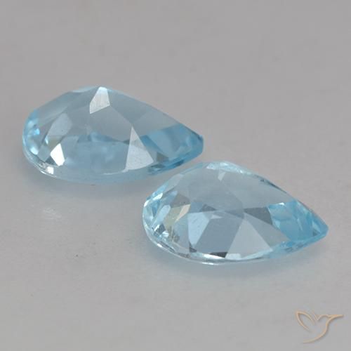 Shop natural 1.76ct スカイブルー トパーズ gems, 洋梨の形, from ブラジル at GemSelect. In stock, global shipping!