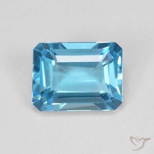 2.06ct 天然 スイスブルー トパーズ, エメラルドカット, VVS