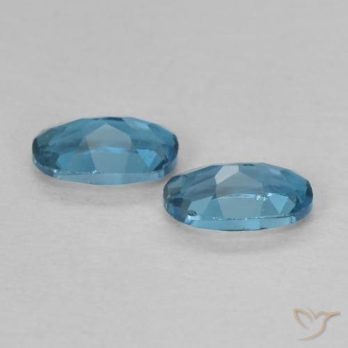 Shop natural 0.57ct ロンドンブルー トパーズ gems, 楕円形, from ブラジル at GemSelect. In stock, global shipping!