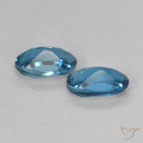 Shop natural 0.72ct ロンドンブルー トパーズ gems, 楕円形, from ブラジル at GemSelect. In stock, global shipping!