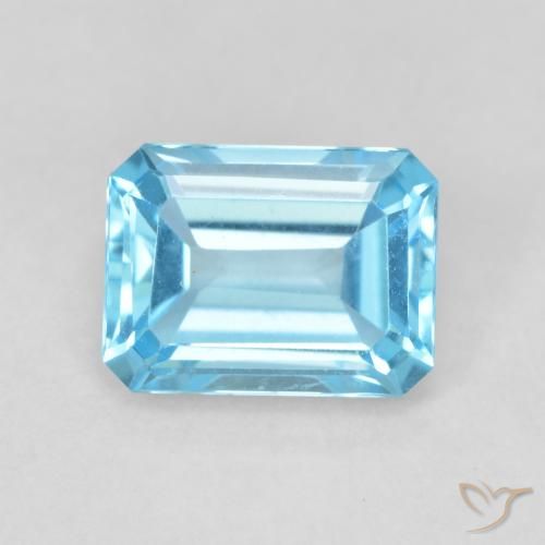 2.02ct 天然 スイスブルー トパーズ, エメラルドカット, VVS