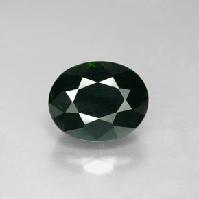 3.44カラットの天然Black Greenトルマリン（9.9×8 mm・オーバルカット）