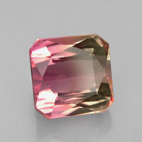 7.51カラットの天然バイカラートルマリン（10.2×10 mm・エメラルドカット）