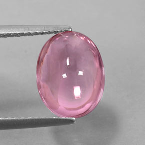 3.35カラットの天然ピンクトルマリン（11.3×8.7 mm・オーバルカット）