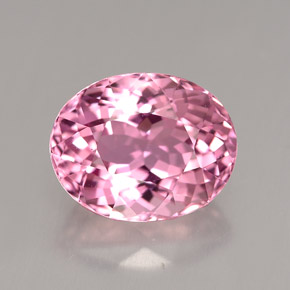 3.57カラットの天然ピンクトルマリン（10.5×8.3 mm・オーバルカット）