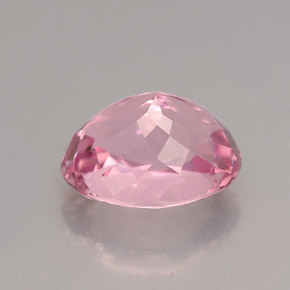 3.57カラットの天然ピンクトルマリン（10.5×8.3 mm・オーバルカット）