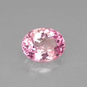 2.65カラットの天然ローズピンクトルマリン（9.9×7.7 mm・オーバルカット）