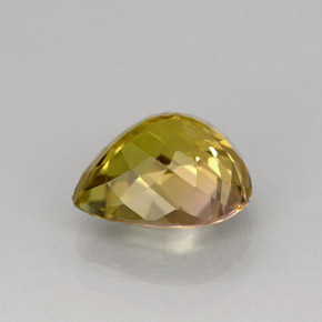 2.35カラットの天然マルチカラートルマリン（9.1×8.6 mm・洋梨の形）