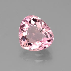 1.82カラットの天然ピンクトルマリン（8.6×7.8 mm・洋梨の形）