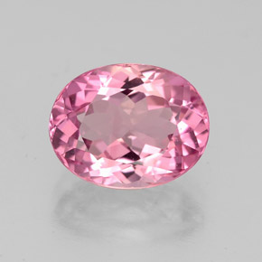 3.25カラットの天然ピンクトルマリン（10.5×8.2 mm・オーバルカット）