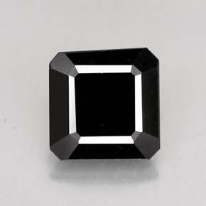 1.41カラットの天然黒トルマリン（6.7×6.6 mm・エメラルドカット）