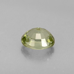0.80カラットの天然グリーントルマリン（6.2×5.1 mm・オーバルカット）