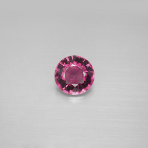 0.76カラットの天然ピンクがかった紫トルマリン（6.26 mm・ラウンドカット）